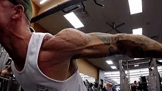 Chest Training Sesh Ft. Garrett Jordan