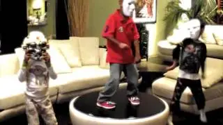THE HARLEM SHAKE KIDS 2013