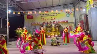 CLB quan họ hoàng mai múa cô đôi thượng ngàn
