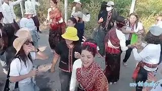 ฟ้อนม่วนๆ ฟ้อนใส่กลองยาว งานบุญบ้านคำบง