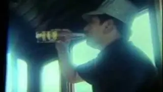 Comercial Tropical - Tren