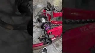 REVERSE HUB SOUND/YT TUES