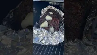 Brisket has been put in a foil boat! #food #bbq