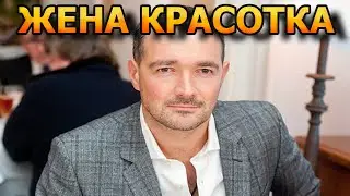 Не упадите! Как выглядит жена Егора Бероева и его личная жизнь