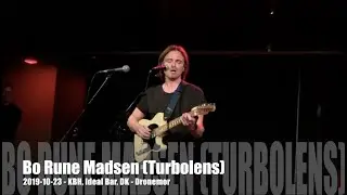 Bo Rune Madsen (Turbolens) - Dronemor - 2019-10-23 - K&oslash;benhavn Ideal Bar, DK
