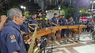 QUE PASO EN EL PARQUE DE LA MARIMBA?            Miercoles 7 ENERO MARIMBA REYNA TUXTLECA canciones 