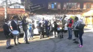 Musikkapelle Missen-Wilhams - Silvesterblasen 2015 - mit Gesang - Upsala