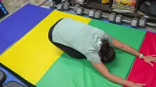 Gymnastics Mat 4-Panel Folding Aerobics Exercise Mat - Giantex 4'x10'x 2