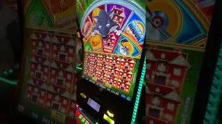 My Friends Won A HUGE JACKPOT! 🎰  At The Wynn Las Vegas!