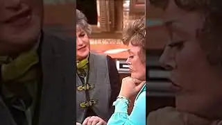 how I gossip with my best friend✨#normanlear #maude #bestmoments