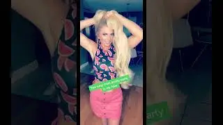 Upgrade your style #miraclecurlschallenge #feeltheflip #hairflip #whatidwear