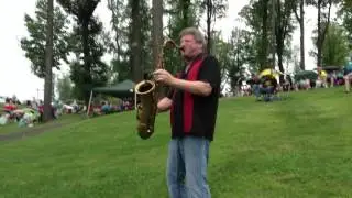 Phil Brontz - 18-08-2013 -She's the one