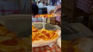 Melty Cheese 🍕#wow #look #cheese #cheesy #pepperoni #pizza #meltycheese #sogood #lunch #food #enjoy
