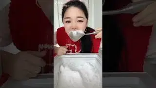 FREEZER frost eating asmr/white ice eating🤍💙 #freezerfrost #freezerfrosteating #frosteating