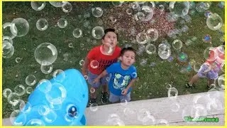 WisToyz Shark Bubble Machine UNBOXING and REVIEW with TinoNinos