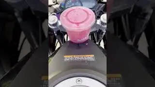 Yamaha r3 has a factory CUP HOLDER!😃