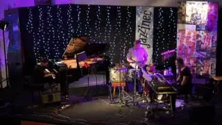 Scintilla (live at Jazzinec 2017) Beata Hlavenkov&aacute;