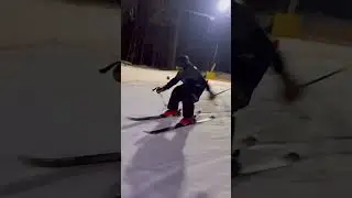 Skied with the owner of Vishnu and cal Carson #360#park #skiing #crash #jump #rails@VishnuFreeski