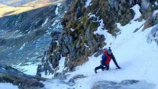 LA TABLA, corredor derecho (III/2+). Sierra del Cordel.