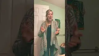 Sunday vibes! #christian #christianasl #shorts #praisejesus #asl #aslmusic #sunday