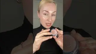 Прозрачный мерцающий блеск для век ✨