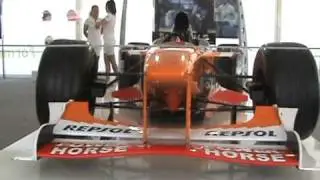 Pedro de la Rosa&acute;s 1999 Arrows A20 in static display