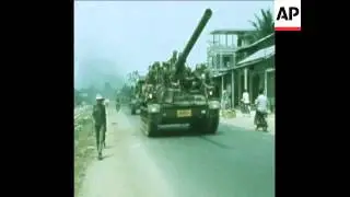 SYND 28 3 75 NEAR TAM KY, RETREATING TROOPS EN ROUTE TO DA NANG
