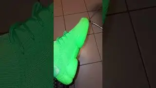 Shoes so bright 💚💚 | Unboxing of bright Drip Sneakers 👟💚💚
