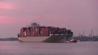 Container Ship | HENRY HUDSON BRIDGE Southampton morning arrival 23/06/19