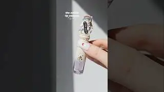 CUTEST lip essence swatch🐰🤍#makeup #makeupfinds #cbeauty #lipcare #cutemakeup #swatches #lipgloss