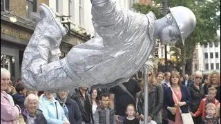 Revealed Silverman levitating in London #levitationsecretrevealed #levitation #magic #secret #viral