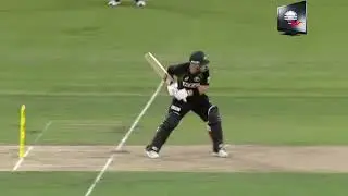 Aaron Finch 30 (20) vs England 3rd T20 2013/14