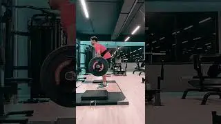 Lifting therapy 💪 #fitness #motivation #workout #therapy #deadlift #weigthloss #gym #inspiration