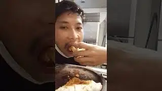 Chicken keema pizza, Banglore Onesta Resturant at Bohi pizza kalu🍕