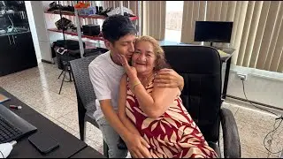 Le ofrecí un aumento de sueldo a cambio de esto