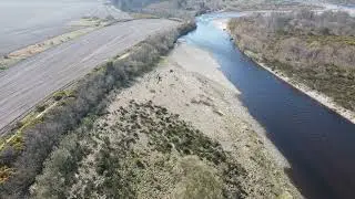 Up and downstream from Boulders Car Park, Bogmoor