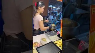 Sizzling Gyoza at Train Market Srinakarin 🥟🔥