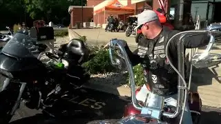 Motorcycle group holds fundraiser for baby boxes