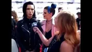 Juliet Simms and Andy Biersack, interview 6 APMAs