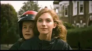 Tammy & Andy Break Out of the Safe Zone 28 Weeks Later (2007) 4K HDR Remaster