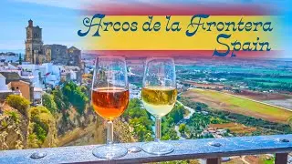 Arcos de la Frontera, the famous white village/Pueblo Blanco of Andalucia, Spain