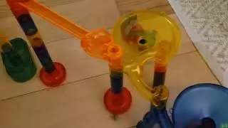 MARBLE SPINNER WITH MAGNA TILE RAMP!