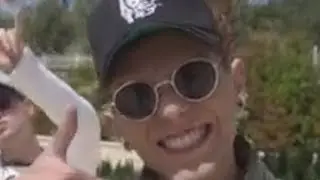 &Kappa;ά&nu;&omicron;&upsilon;&nu;&epsilon; &rho;&alpha;&pi; &sigma;&alpha;&nu; &tau;&eta;&nu; Bizzy Boo.
