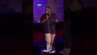 Crowd-member did NOT understand the assignment😅 Follow Matt Richards on Instagram!@comedycellarclips