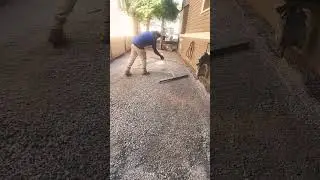 gravel leveling
