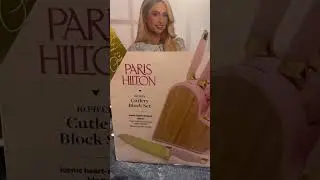 Paris Hilton 10 piece heart shaped cutlery block set  🩷🔪🍽️