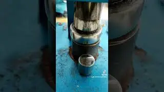 The satisfying process of making coin rings. Folding a 50p. #satisfying #jewellery