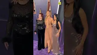 Three generations of Latina icons! 😍 Gloria Estefan, Jennifer Lopez and Becky G stunned at the #AMAs