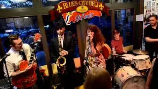 Bailey Dee and her Late Nite Bait at the Blues City Deli - Hurts Me To My Heart / Shake