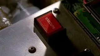 [Lost] Michael Presses Execute Button on Freighter